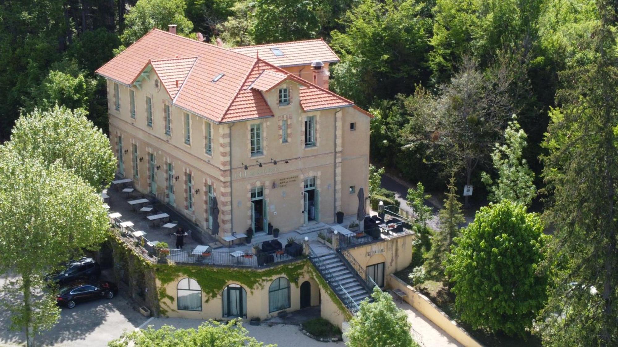 Chateau Des Gipieres Bij De Mont Ventoux 몽트브륀-레-뱅 외부 사진
