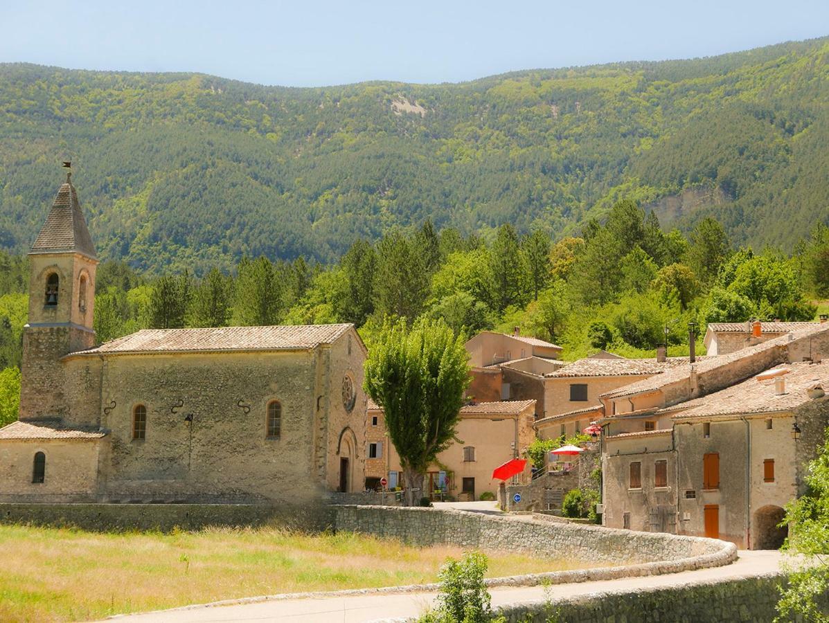 Chateau Des Gipieres Bij De Mont Ventoux 몽트브륀-레-뱅 외부 사진
