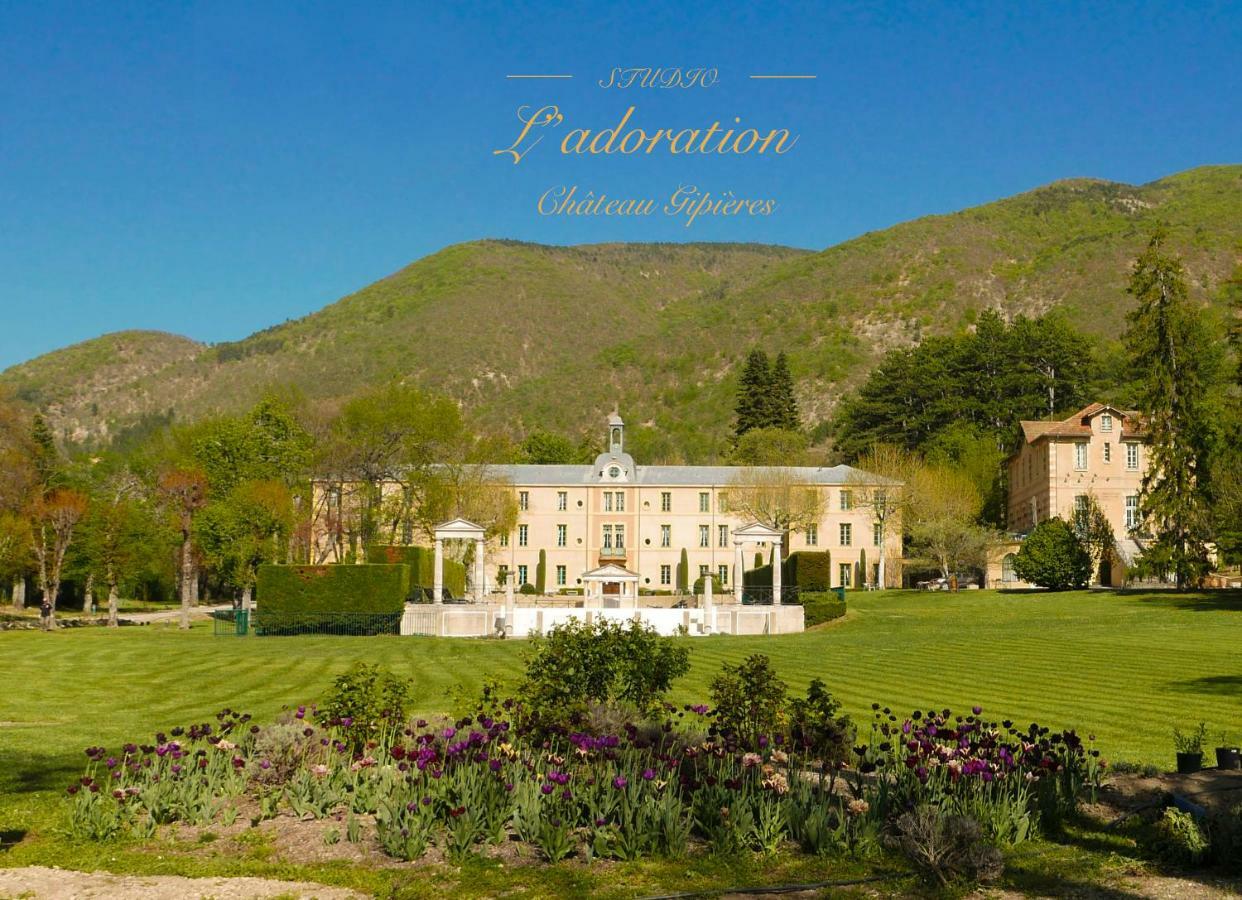 Chateau Des Gipieres Bij De Mont Ventoux 몽트브륀-레-뱅 외부 사진